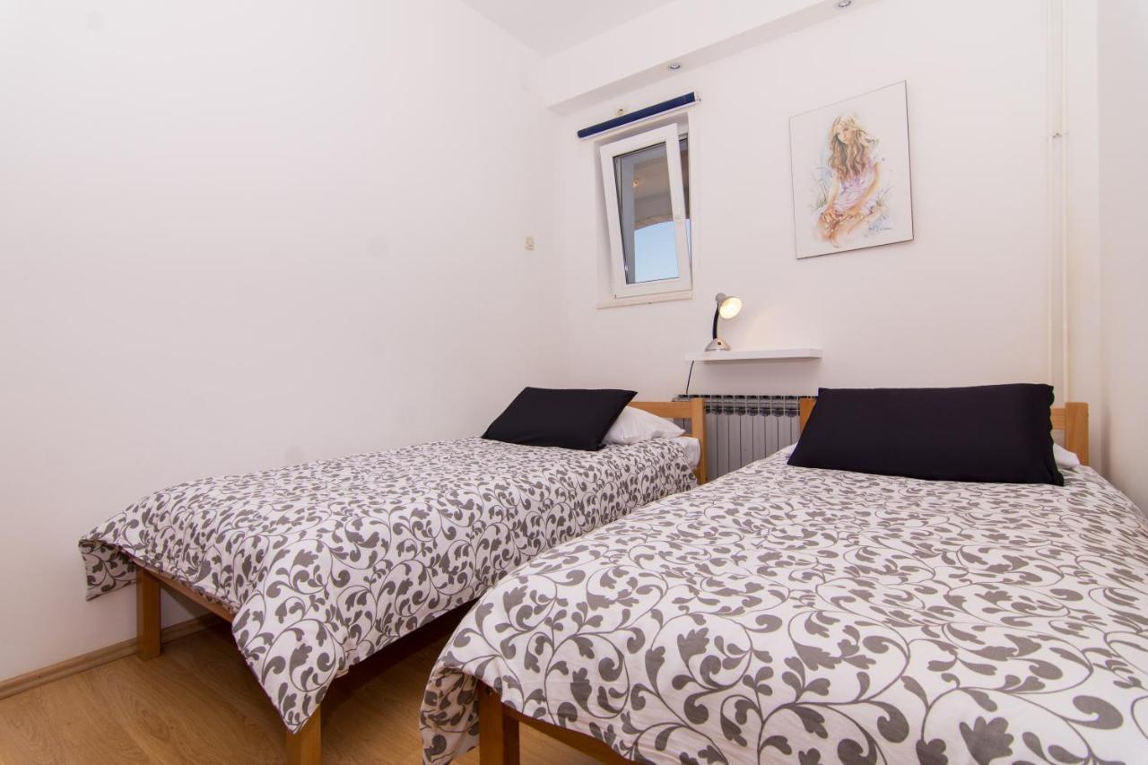 Apartmani Mlacic Donji Okrug  Eksteriør bilde